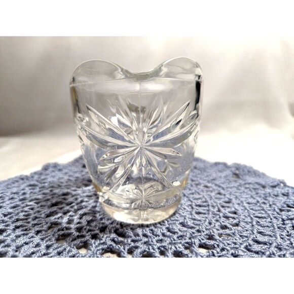 Anchor Hocking Glass Creamer Prescut Star of David Starburst Pitcher VTG 3.5-in - Picture 3 of 7